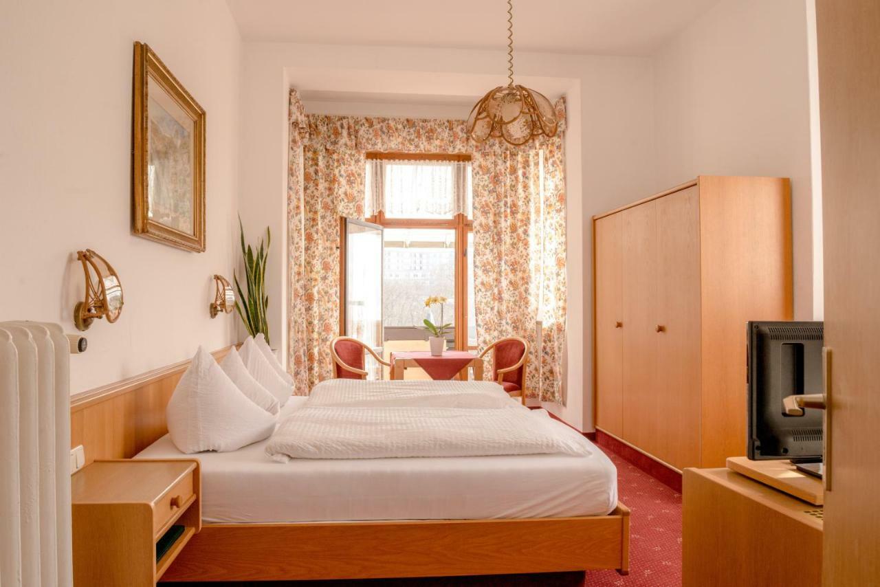 באד אלסטר Hotel-Pension Heimburg מראה חיצוני תמונה