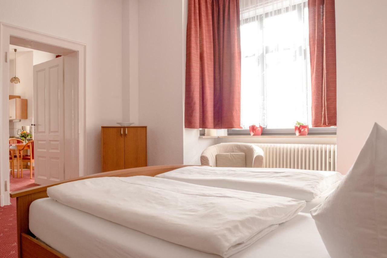 באד אלסטר Hotel-Pension Heimburg מראה חיצוני תמונה